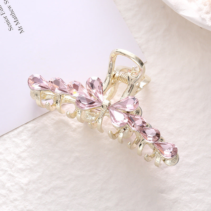 Elegant Crystal Hair Clip for Women – Medium Size Grip Hair Accessory