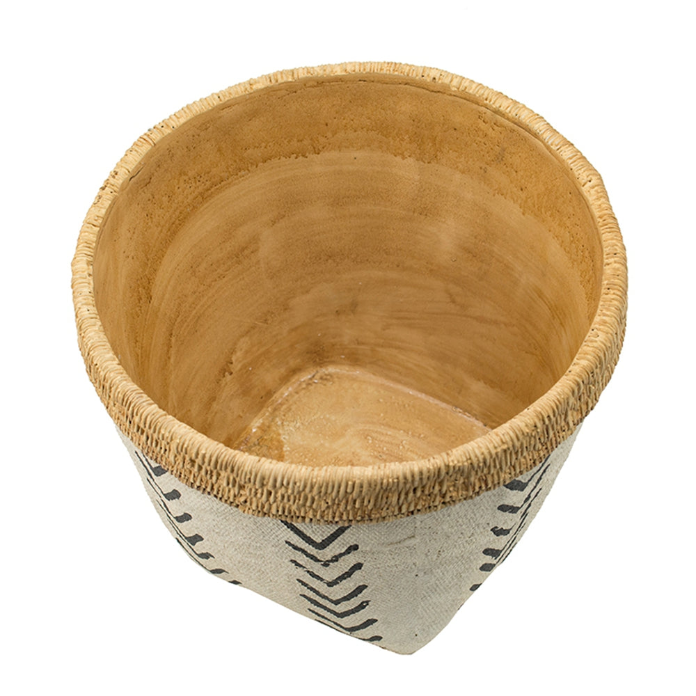 Set Of 2 White And Brown Cement Planters With V Pattern, L D10x8 S