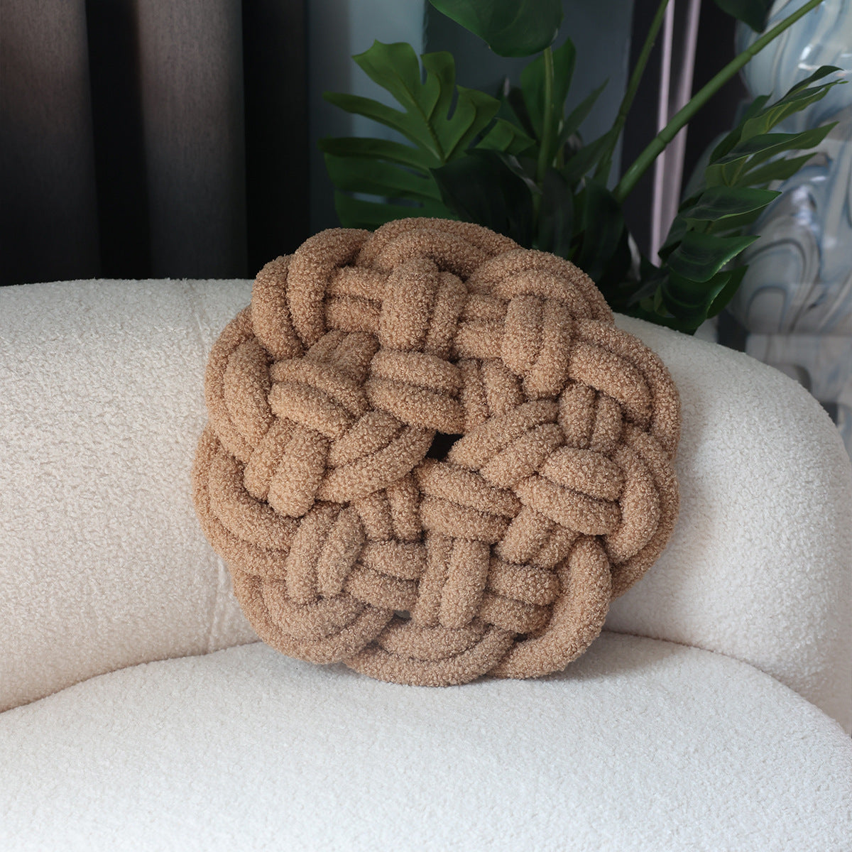 Nordic-Style Hand-Knitted Throw Pillow with Knot Design - 35cm Diameter