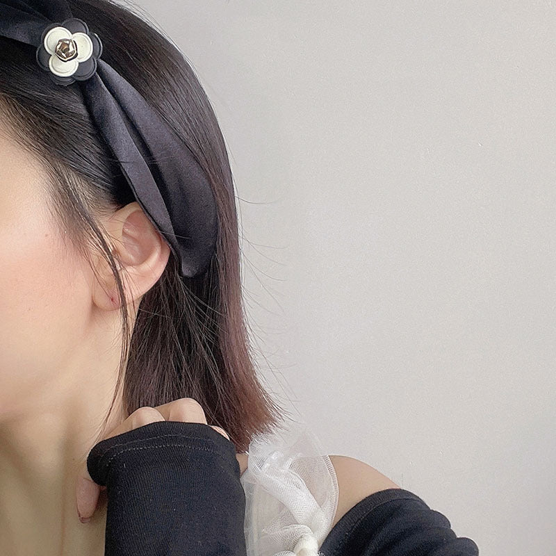 Geometric Headband - Pearl & Diamond