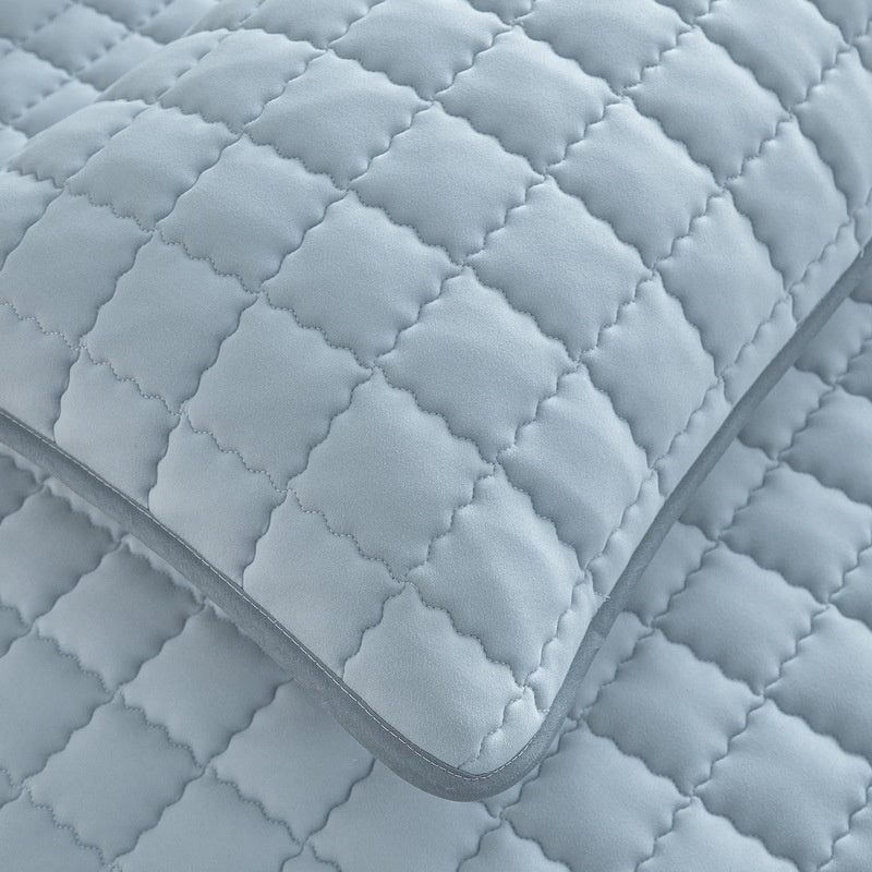 Waterproof Fitted Sheet for Child and Maternal Use - Leakproof, Bed Protection
