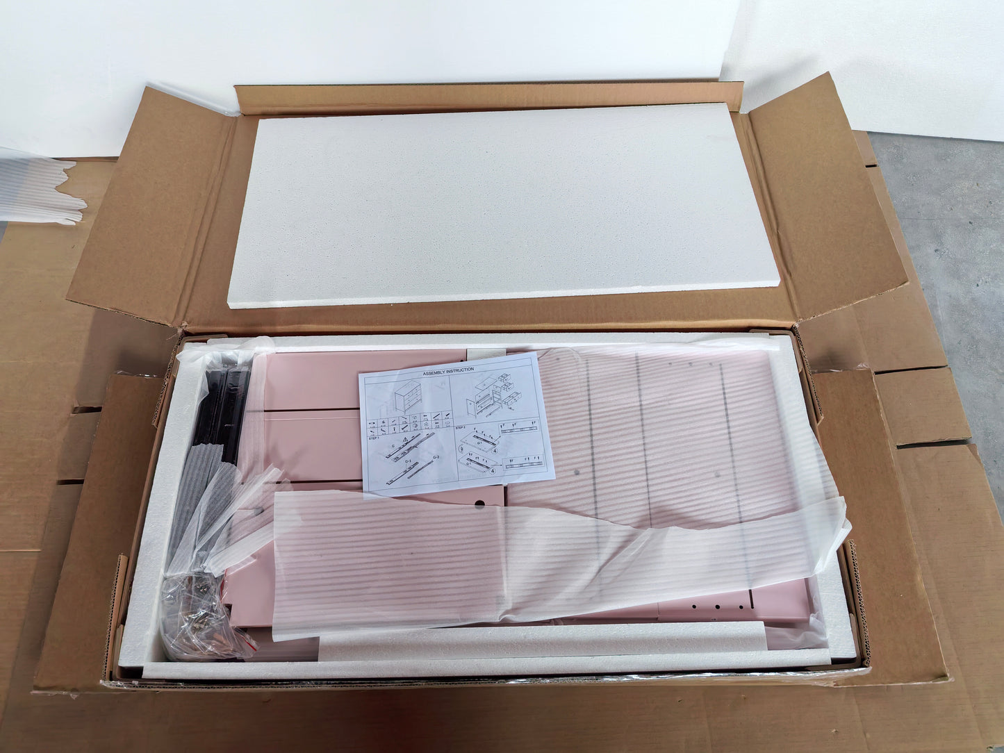 Pink 4-Drawer Wooden Kids Dresser - Modern Storage Cabinet