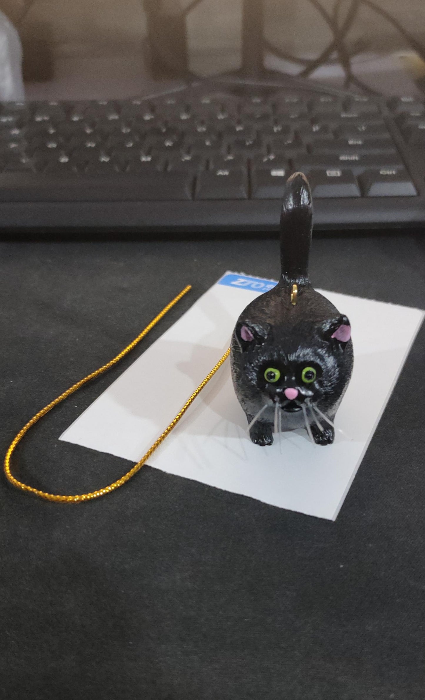 Cute Cat Resin Crafts Pendant Ornament for Home & Garden Decor