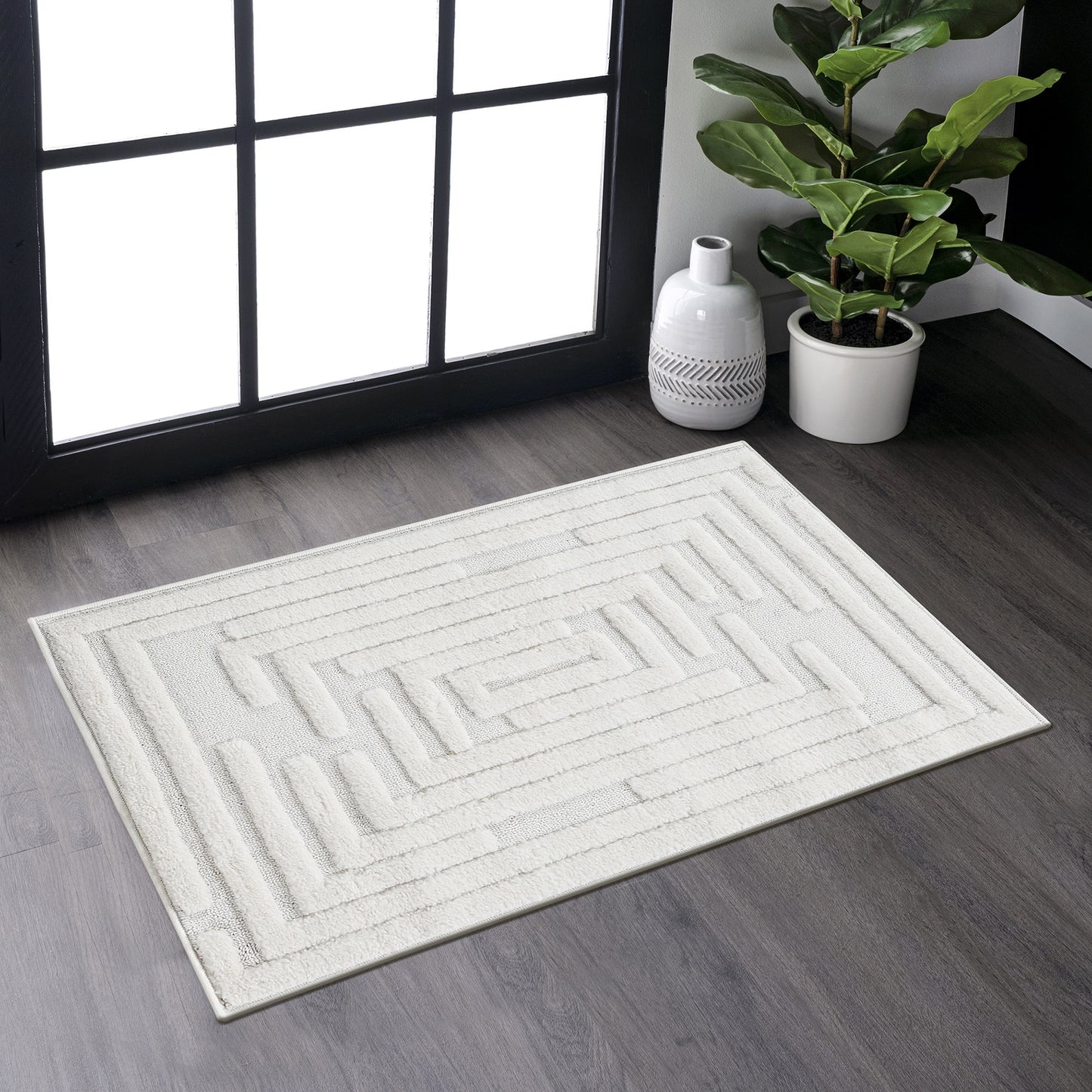 Step Collection High-Low Striped Cream Indoor Area Rug, 2'x3',