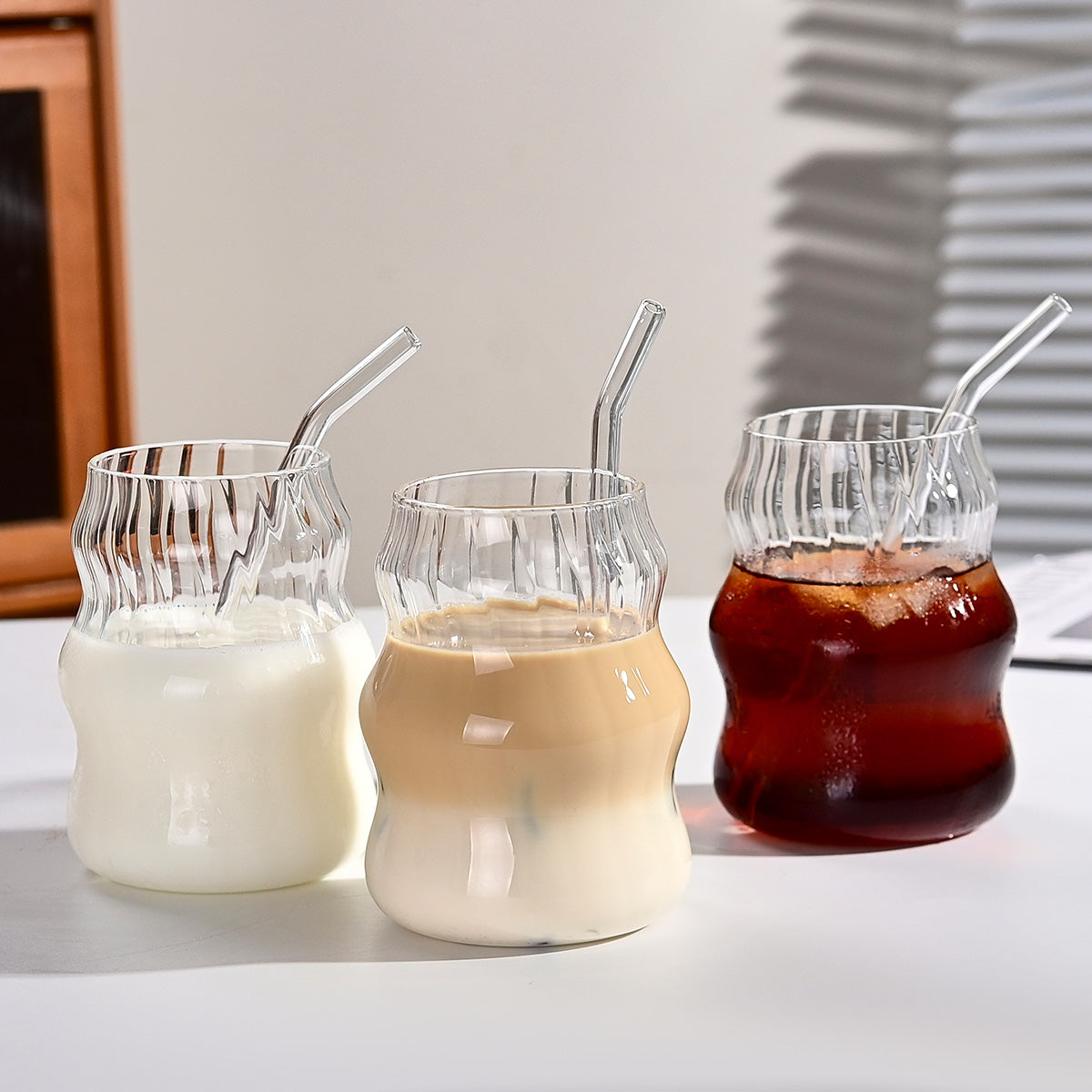 19 Ounce Glass Straw Cups - Set of 6 for Coffee, Juice, Tea