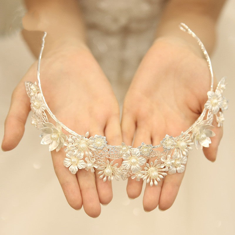 Pearl Flower Hair Crown - Silver