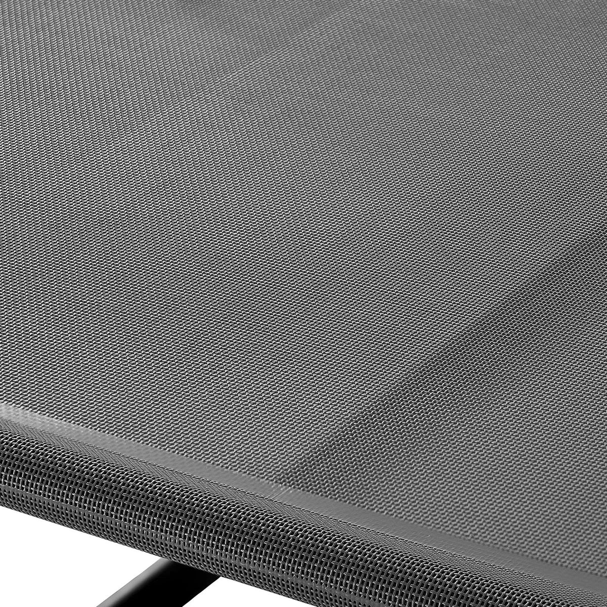 Large Elevated Dog Bed with Steel Frame & Breathable Mesh - Indoor & Outdoor