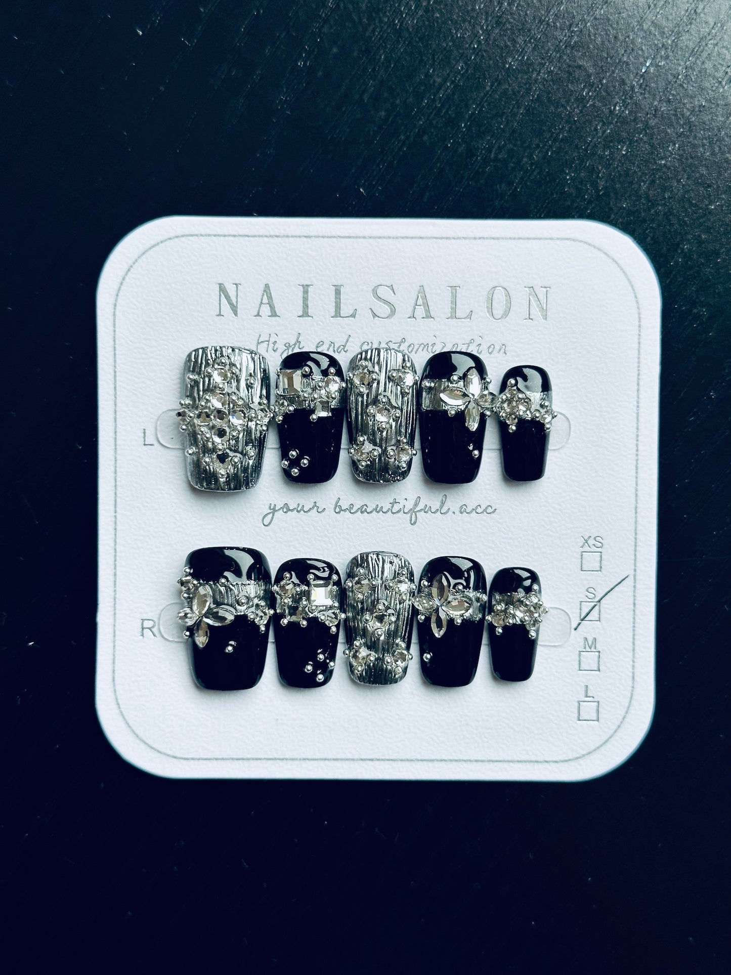Black and White 3D Platinum Texture Press On Nails - 10 Piece Set