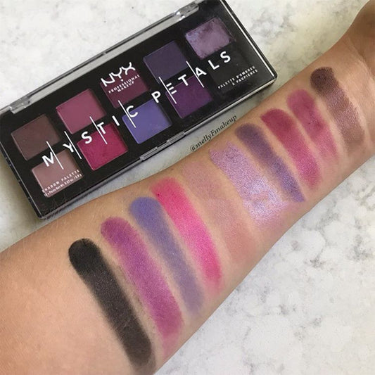 Multi-Color Eyeshadow Palette for Natural & Dramatic Looks - 8+ Shades
