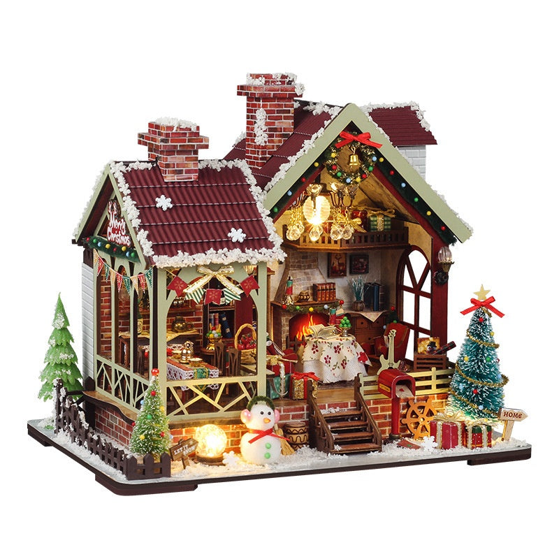 Miniature Wooden Cottage House Christmas Scene Toy with Dust Cover