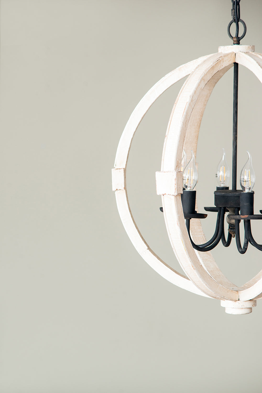 White Wooden Chandelier with Adjustable Chain for Kitchen Dining Room