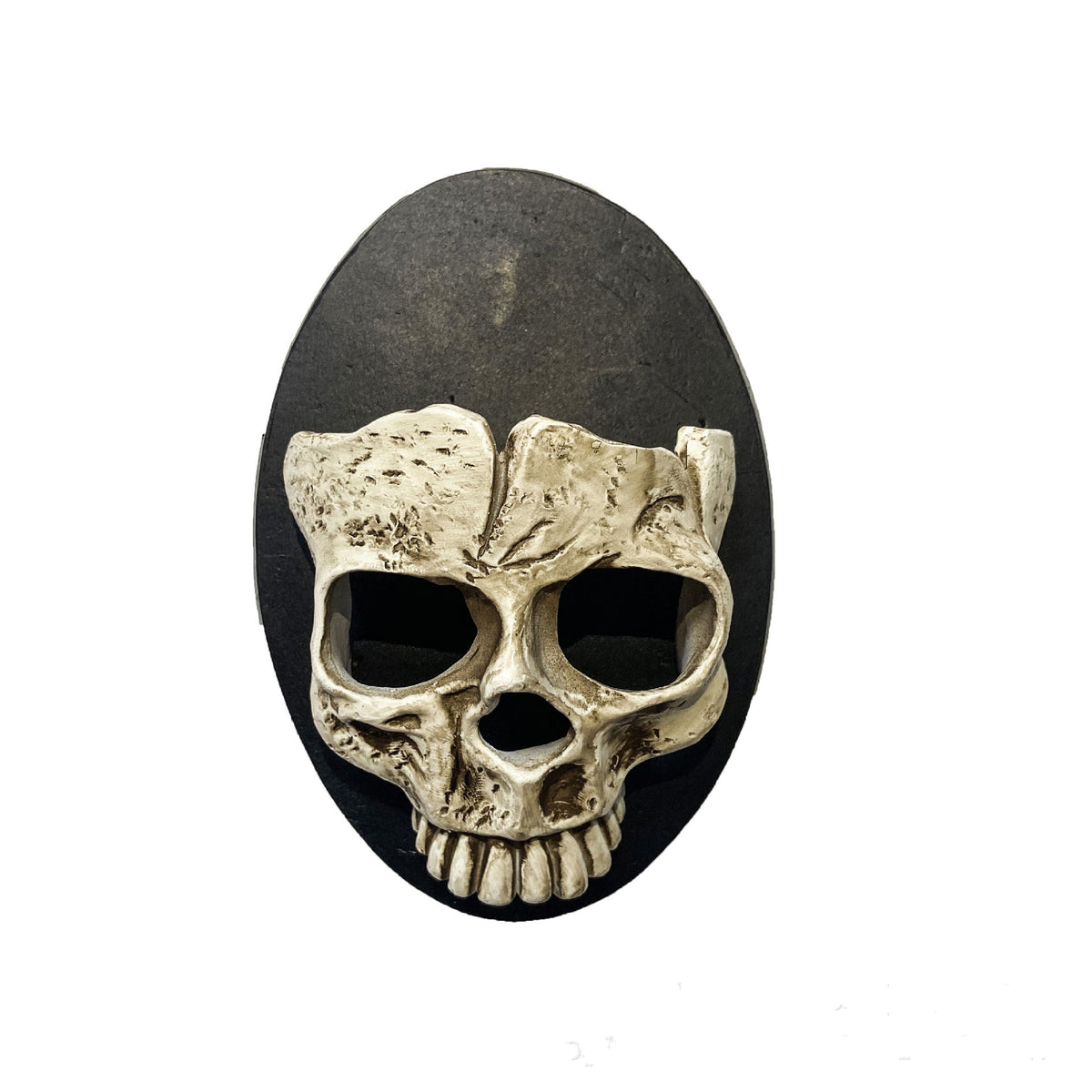 Halloween Ghost Skull Resin Hanging Decoration for Home & Garden