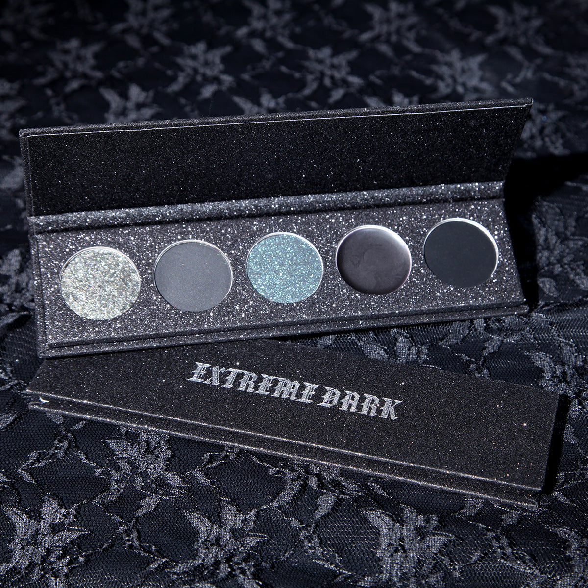 Long Lasting Dark Eye Shadow Palette - Smear-proof Makeup Set with 5 Deep Colors