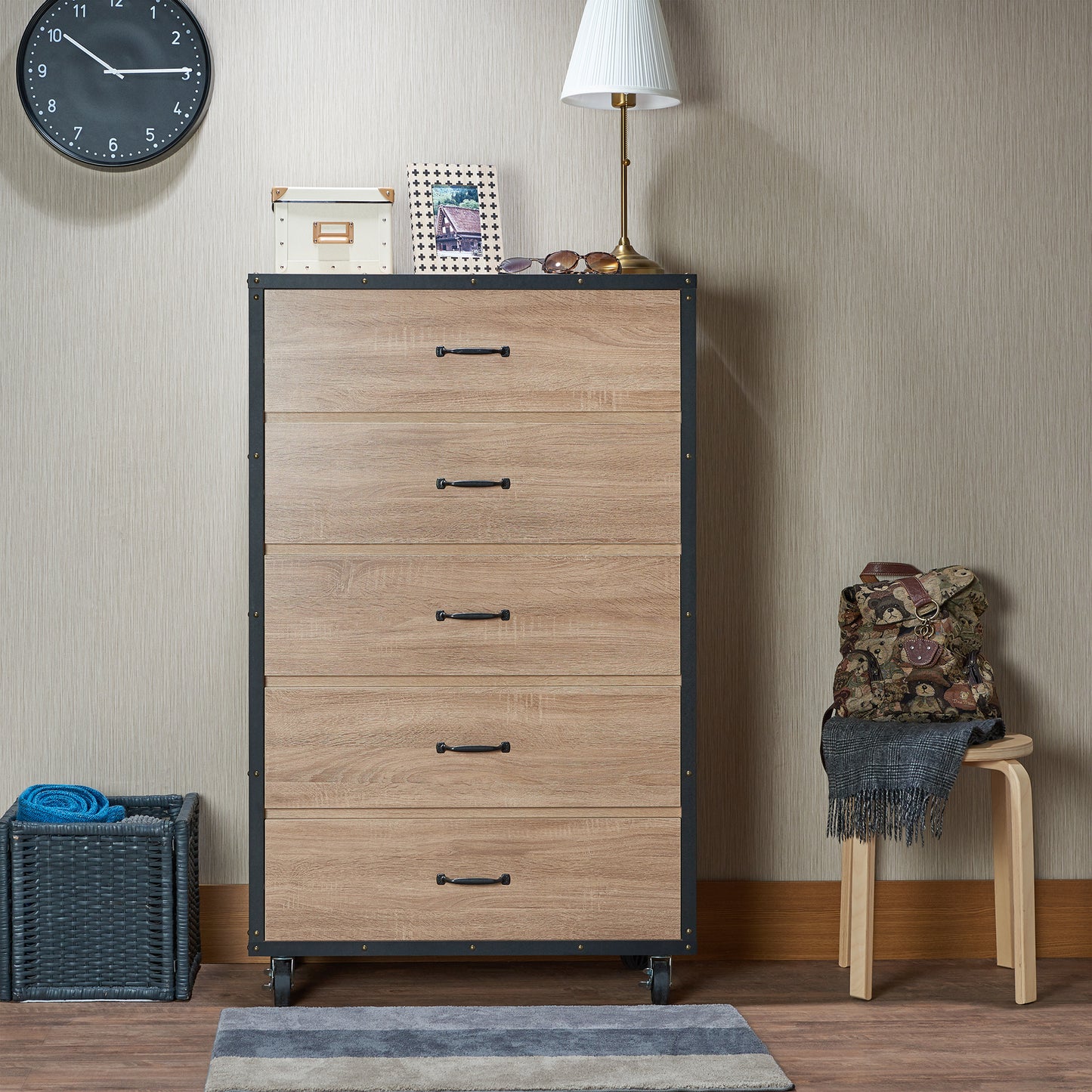 Weathered Light Oak Finish Storage Chest with 5 Drawers