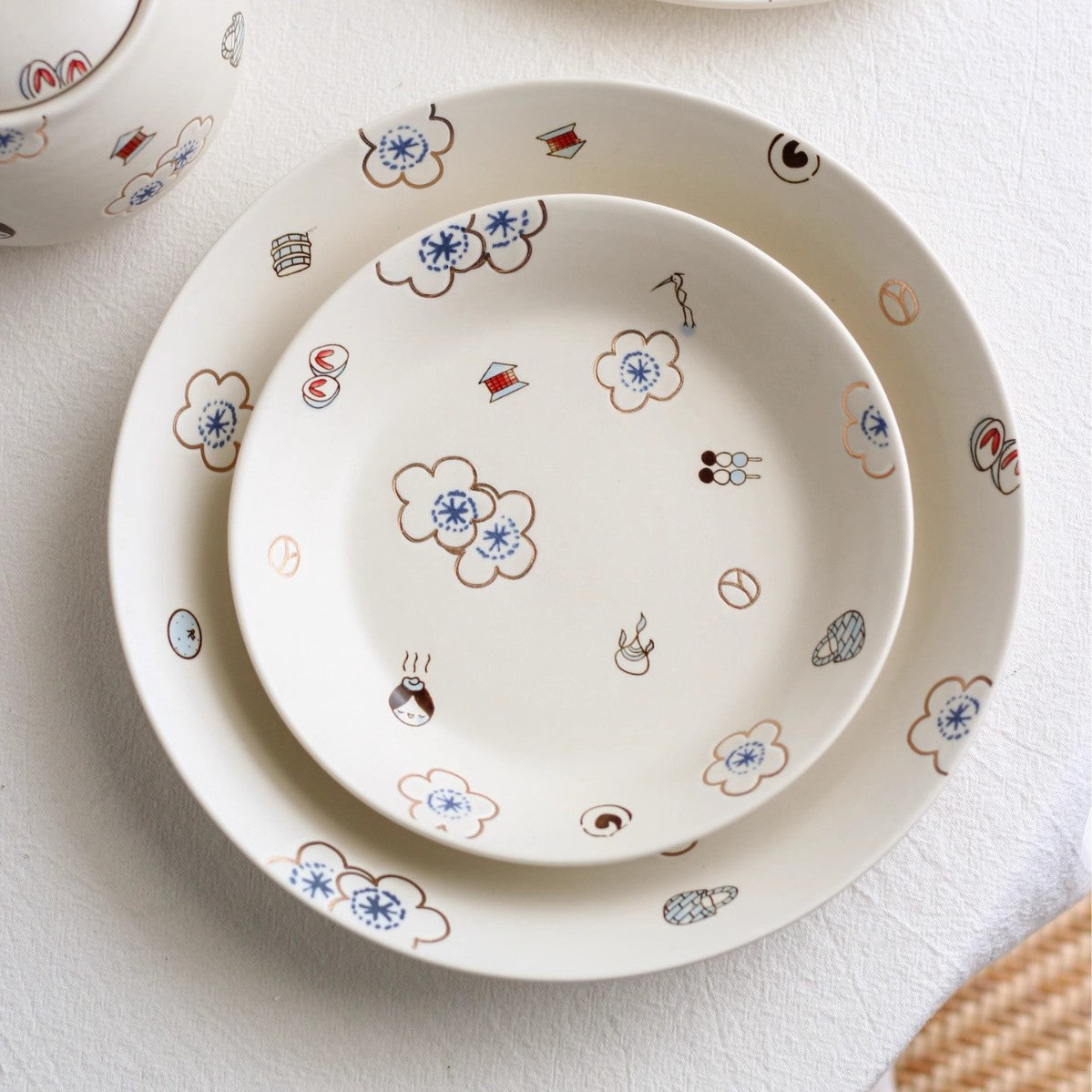 Japanese-Style Ceramic Dinnerware & Tea Set - Cute Porcelain Tableware