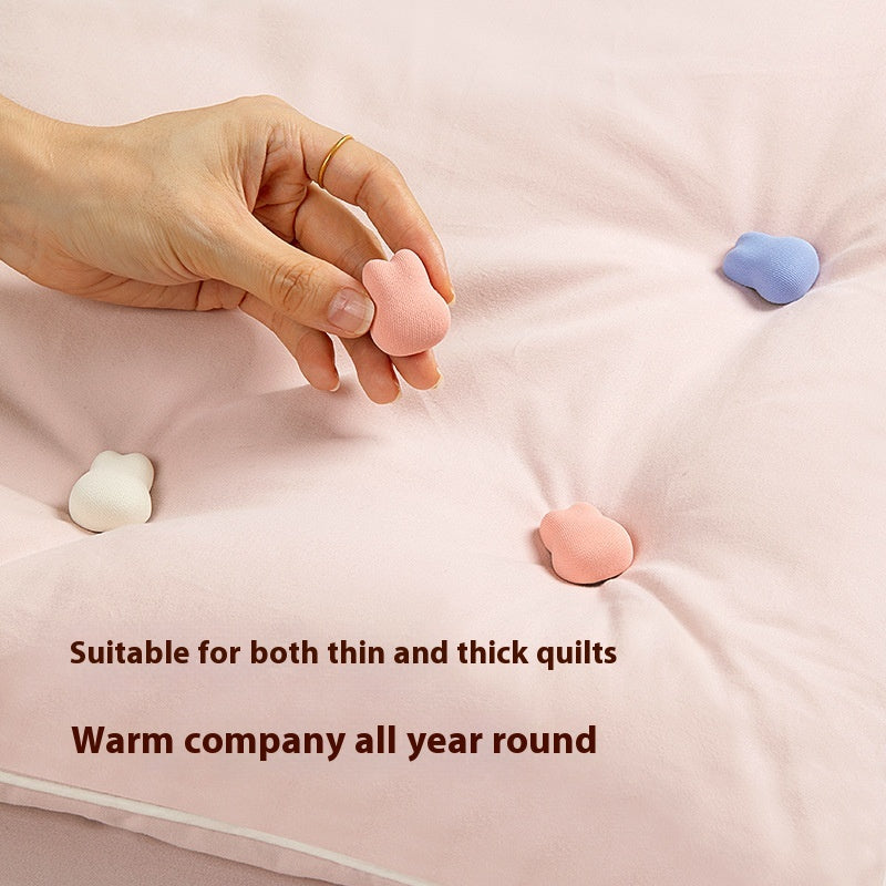 Rabbit Quilt Holder Skin-Friendly Detachable Storage Organizer