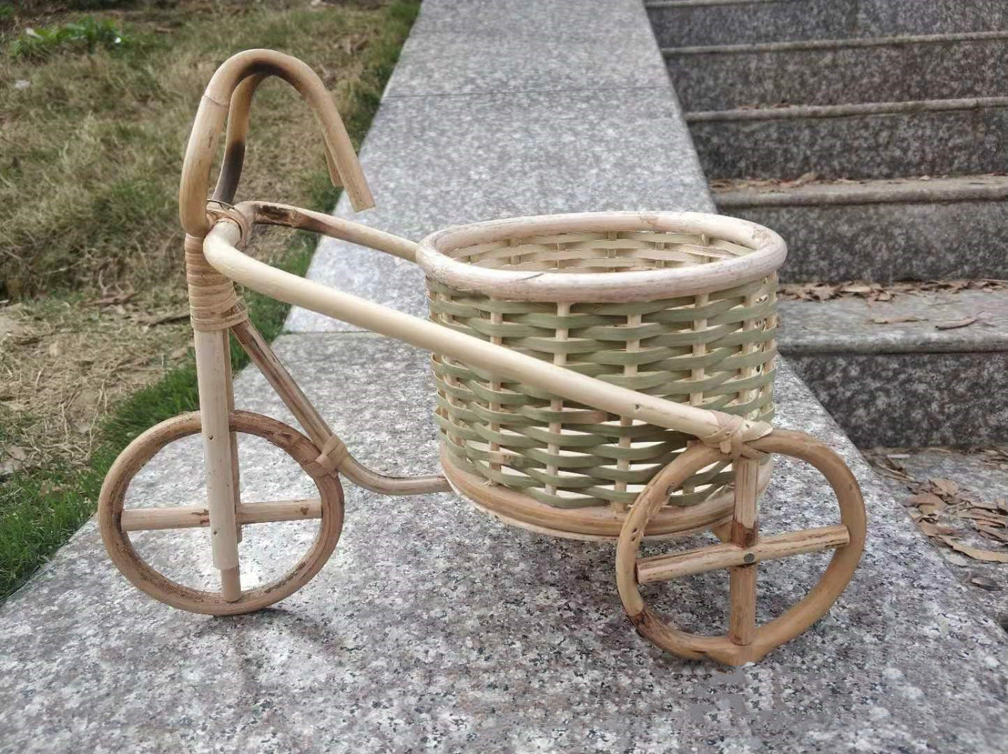 Handmade Bamboo Vegetable Basket for Kitchen & Garden - Multiple Styles