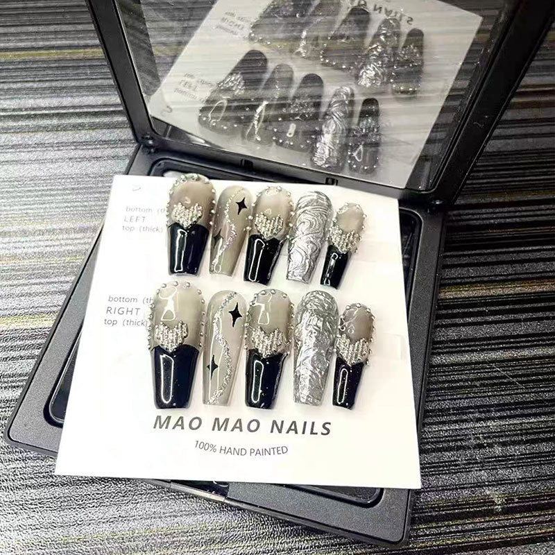 Black Heart Nail Patches - 10 Piece Wearable Set