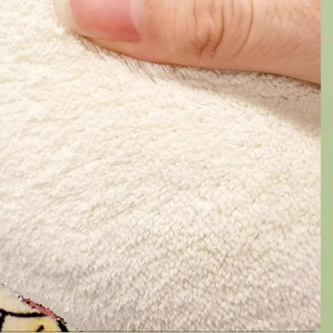 Irregular Shaped Cashmere-Like Water and Oil Absorbent Carpet for Living Room