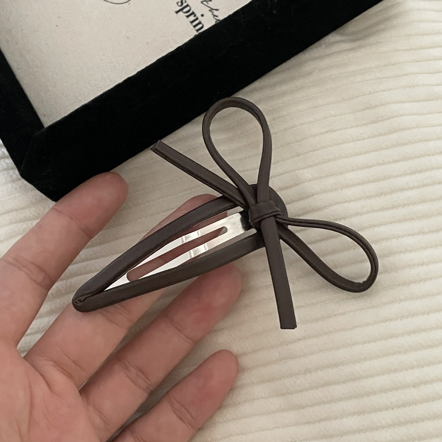 Cropped Bow Hair Clips Set for Women - Fashion Hair Accessories