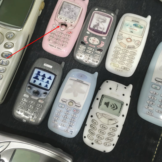 Phone-Shaped Retro Dreamcore Y2K Hair Clip - Stylish Hair Accessory