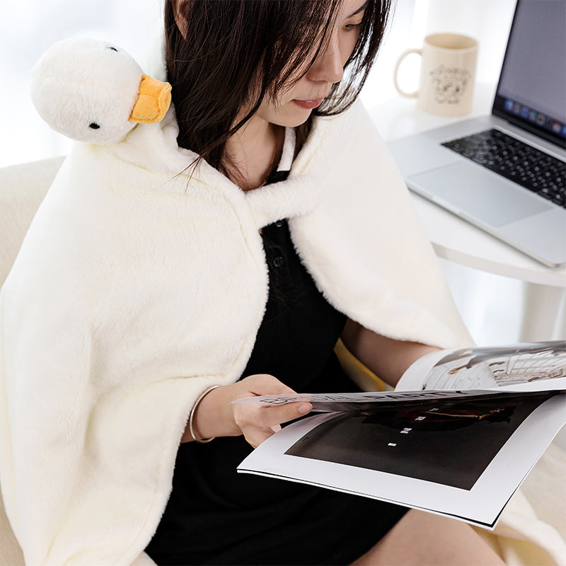 Practical Duck Nap Blanket - Perfect for Work and Home Use
