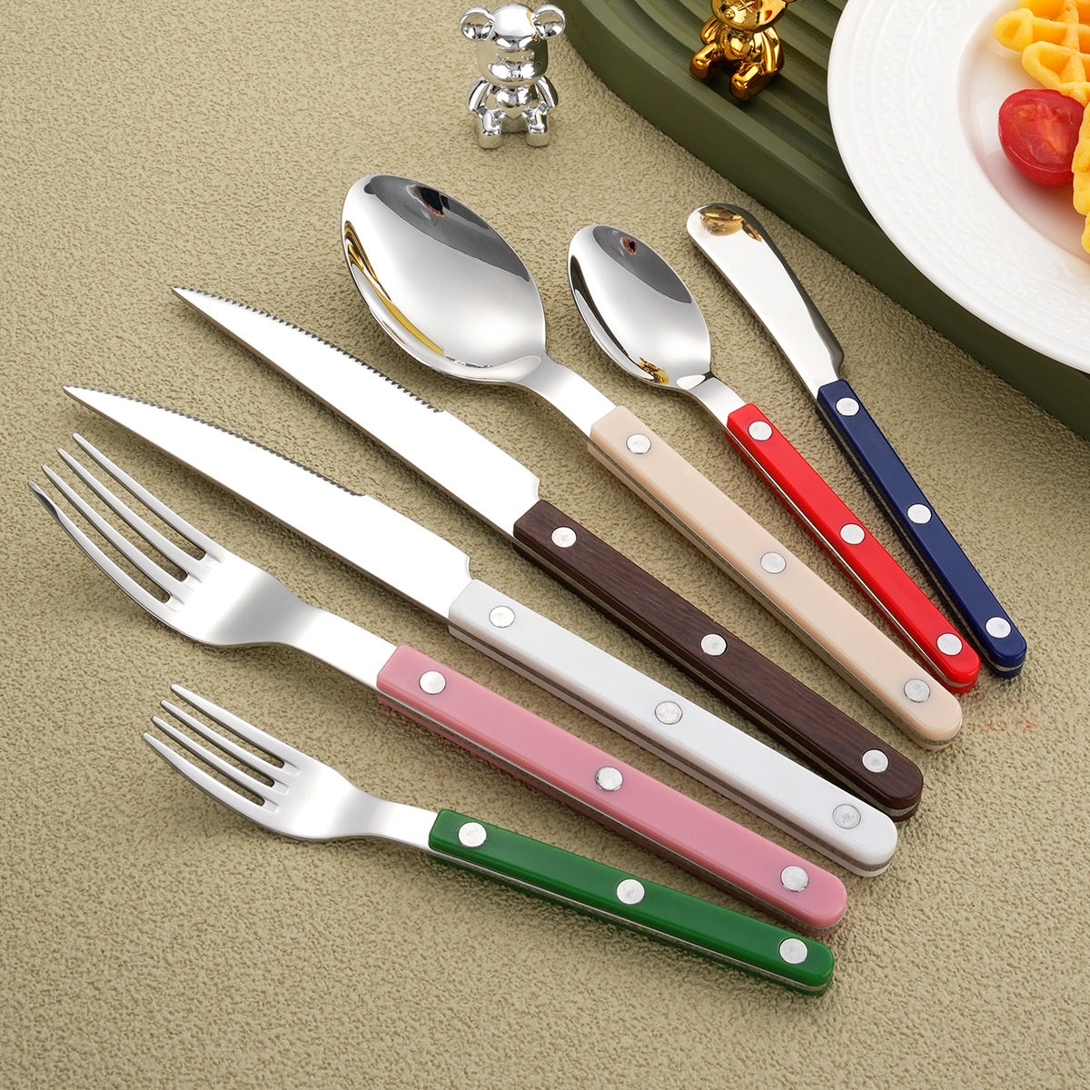 Stainless Steel Cutlery Set 4 Pieces Fork Knife Spoon Flatware Dinnerware