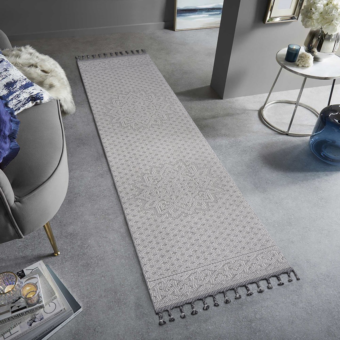 Guros 2X8 White Ivory Medallion Indoor Outdoor Runner Rug