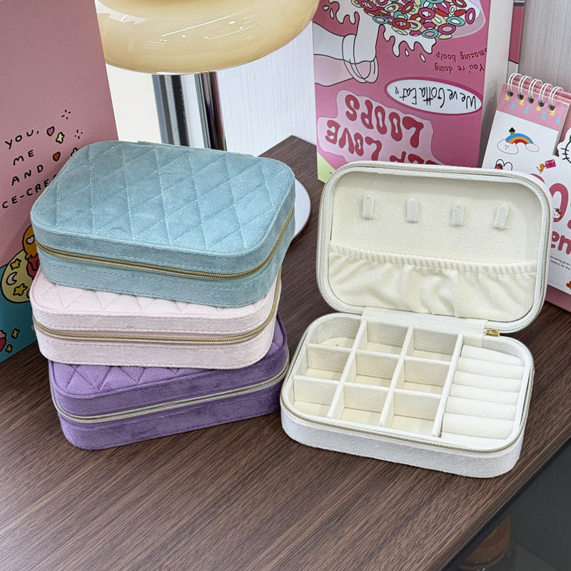 Portable Jewelry Storage Box with Velvet Interior - Compact & Stylish