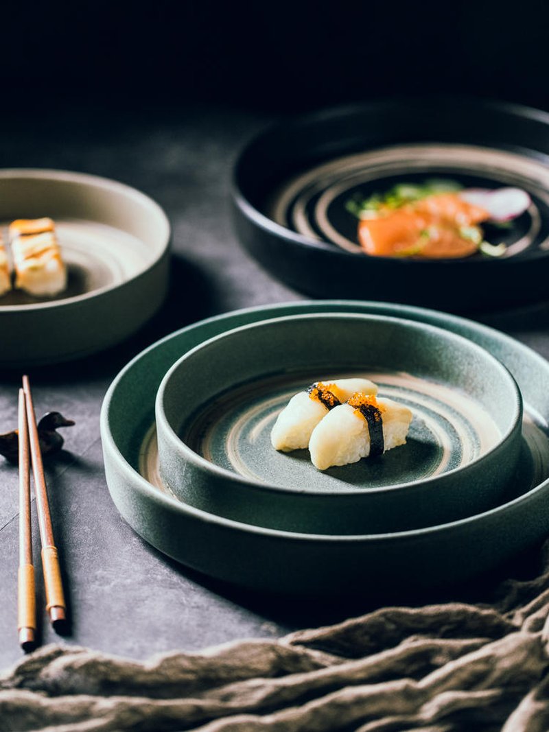 High-End Ceramic Dinner Plate - Creative Porcelain Tableware, 8-inch Round