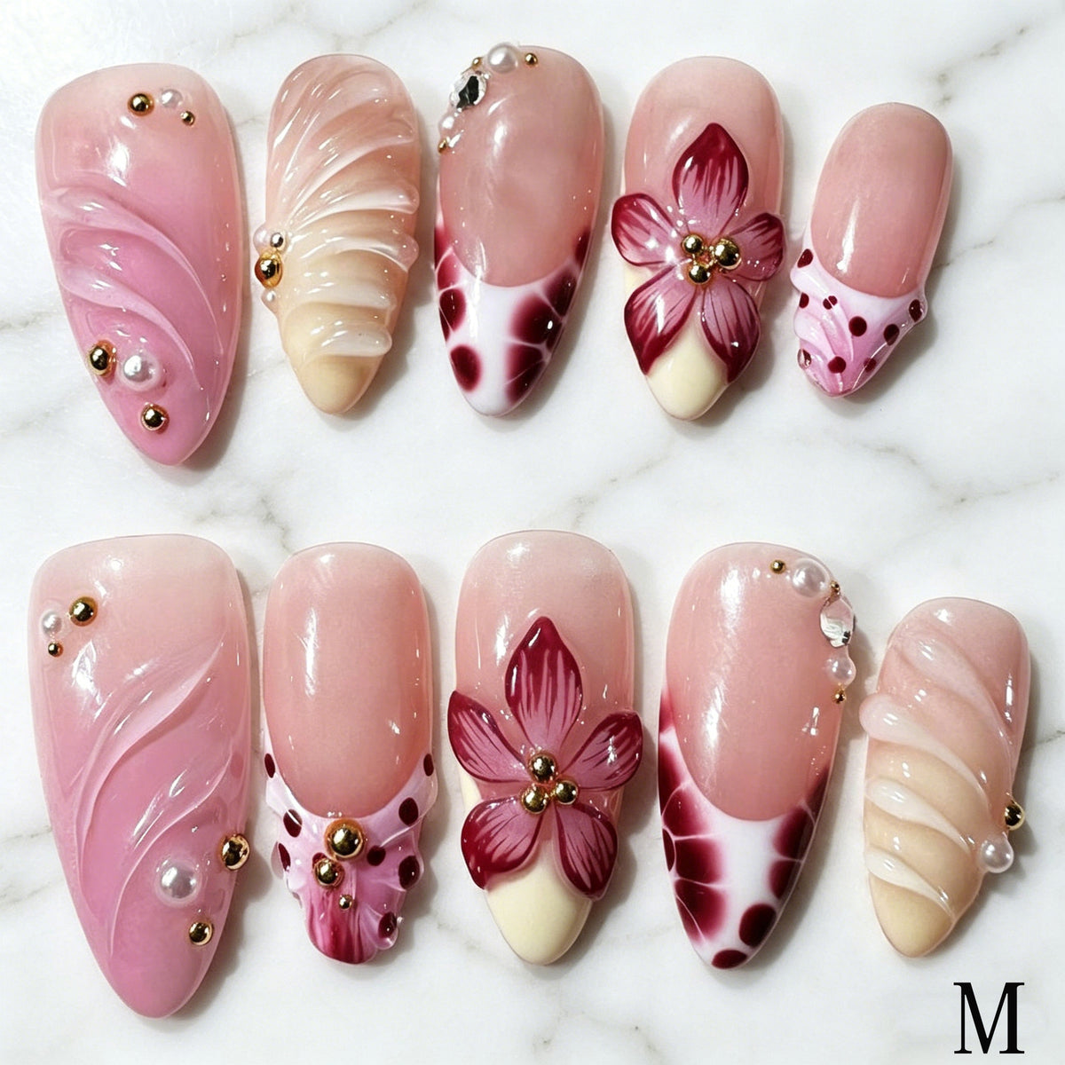 Press-On Nails Medium Length Floral Gradient Design Set