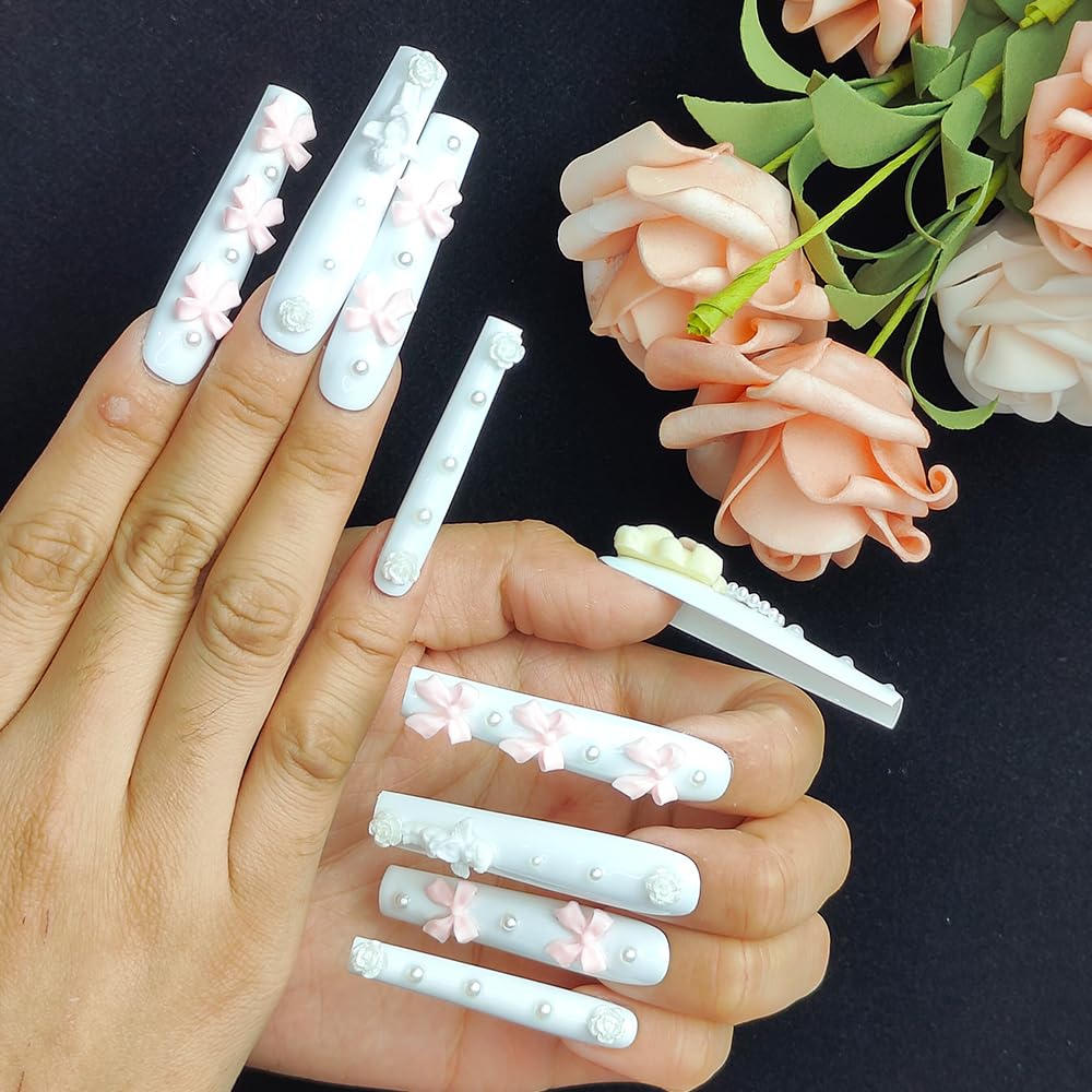 Long White Press-On Nails with 3D Bear, Rose, and Bow Design - Size M