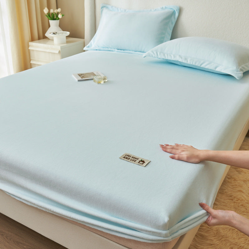 Fleece-Lined Bedspread and Mattress Cover for Single & Double Beds