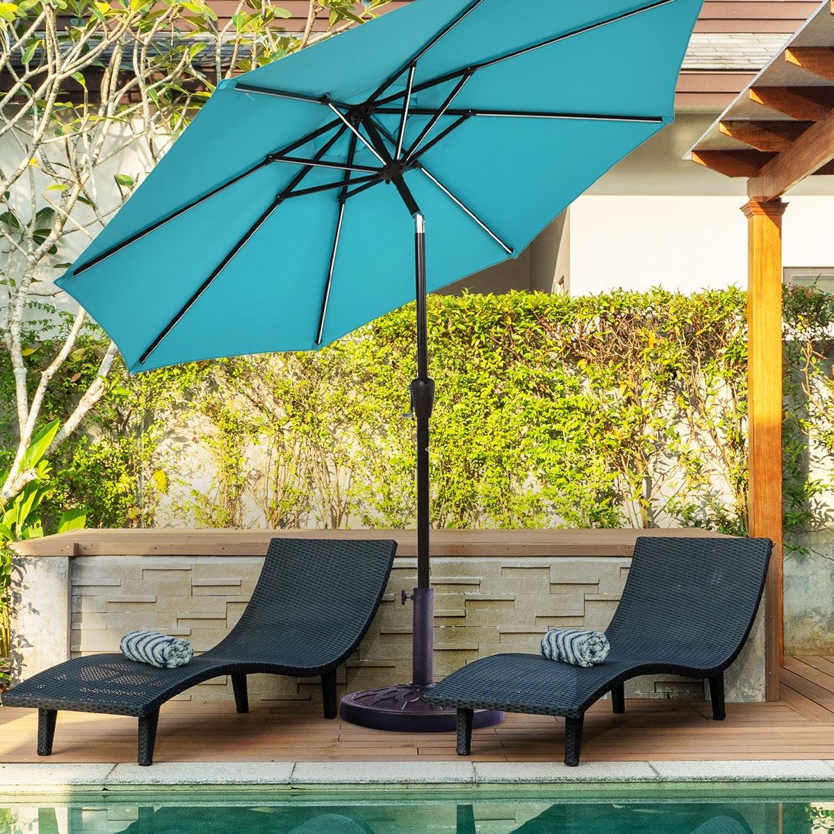 Heavy Duty 30lbs Outdoor Patio Umbrella Base - 18 Inches