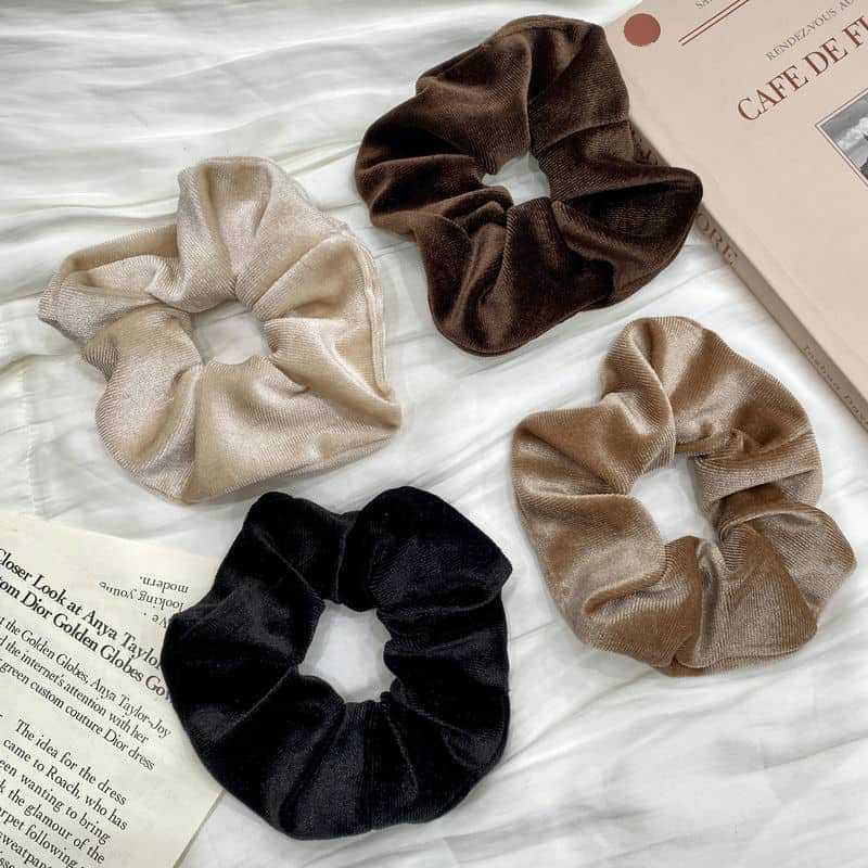 Velvet Large Hair Band for Autumn Winter Retro Style - Elastic Head Accessory