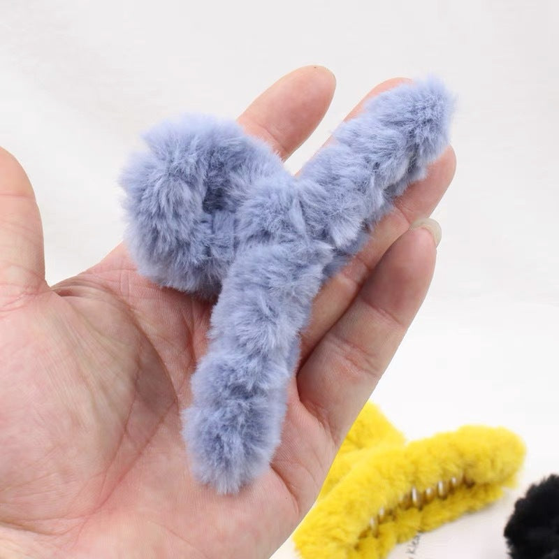 Large Plush Hair Clip with Elegant Design for Hair Accessories