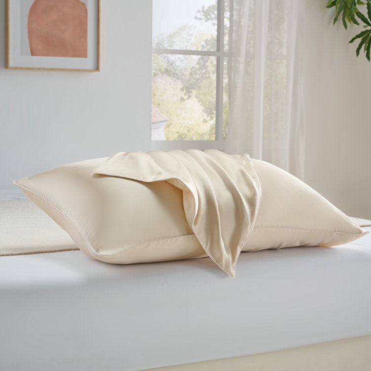 Mulberry Silk Pillowcase - Smooth, Luxurious Bedding for Sleep