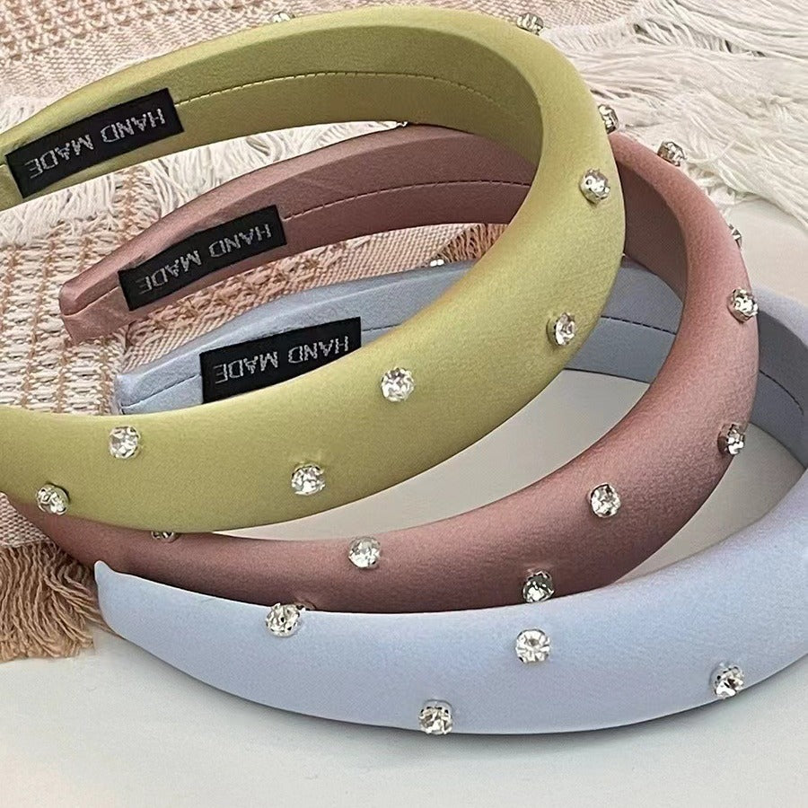 Women's Elegant Pearl Headband with Sponge Detail