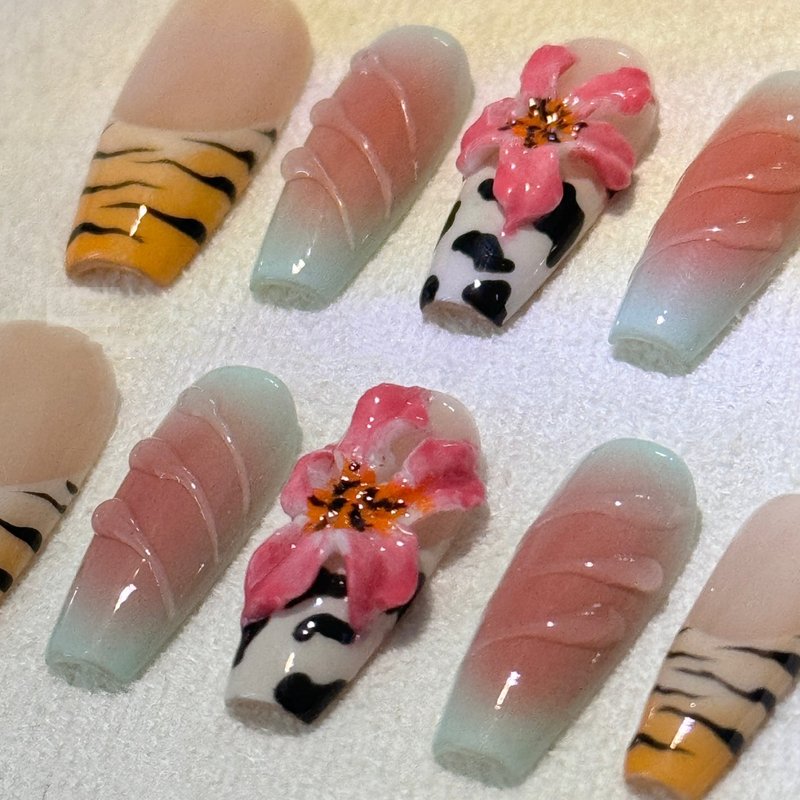 Flower & Leopard Print Nail Art Kit - Multiple Sizes