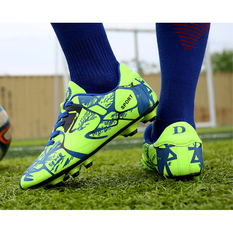Unisex Soccer Shoes - Low Top Spike Cleats for Youth & Adults