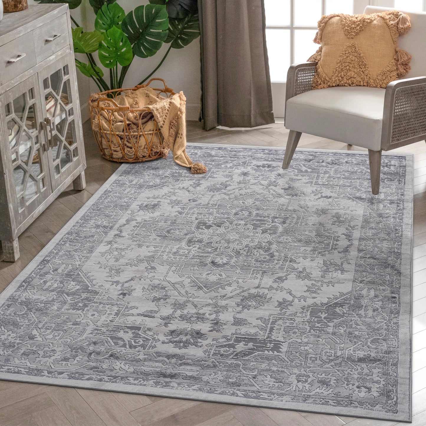 MARFI 5X7 Silver Oriental Area Rug