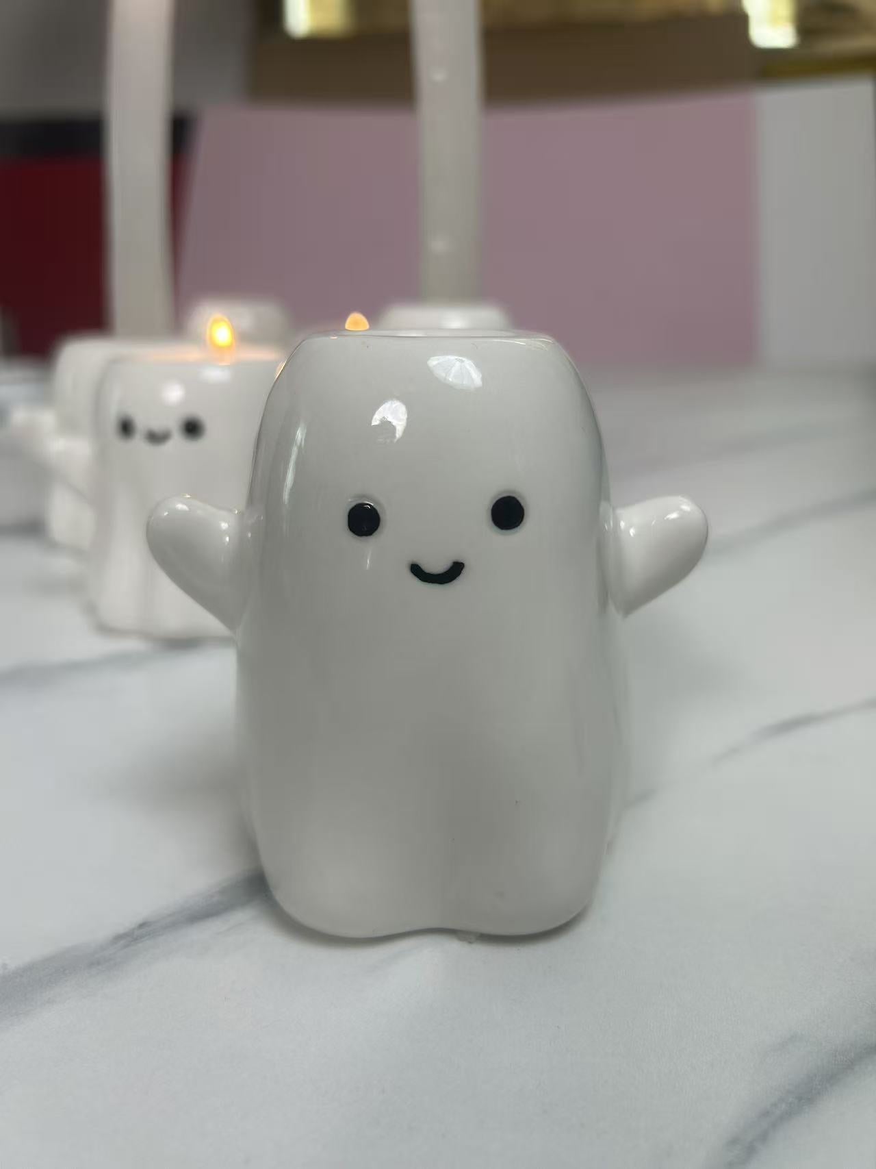 Ceramic Candle Holder - Elegant Home Decor & Table Centerpiece