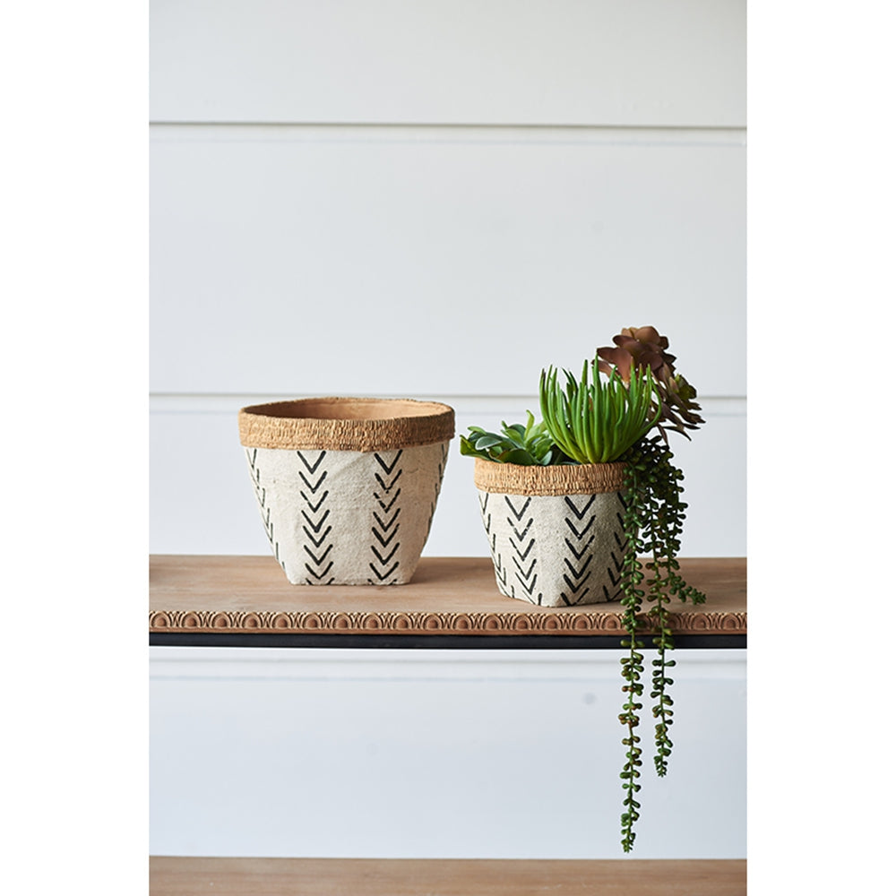 Set Of 2 White And Brown Cement Planters With V Pattern, L D10x8 S