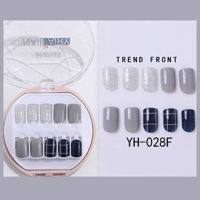 Short Press-On Nails Kit, 30 Pieces Waterproof Removable Manicure