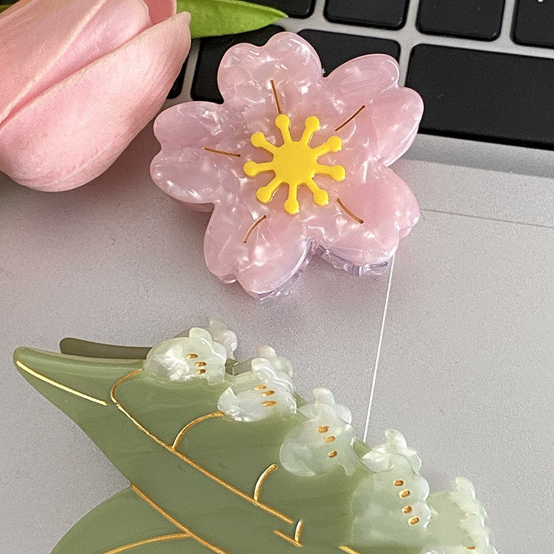 Flower Grab Clip Hair Accessory