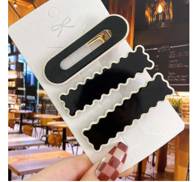 Black and White Checkerboard Hair Clip Set for Women - Handmade PVC Hair Accessories