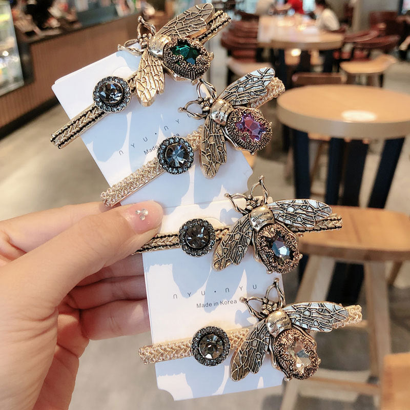 Korean Style Big Bee Hair Clip for Women - Creative Side Hairpin