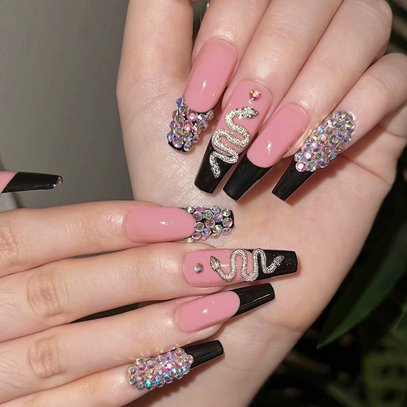 Long Square Press-On Nails - Diamond Snake Print 24-Piece Set