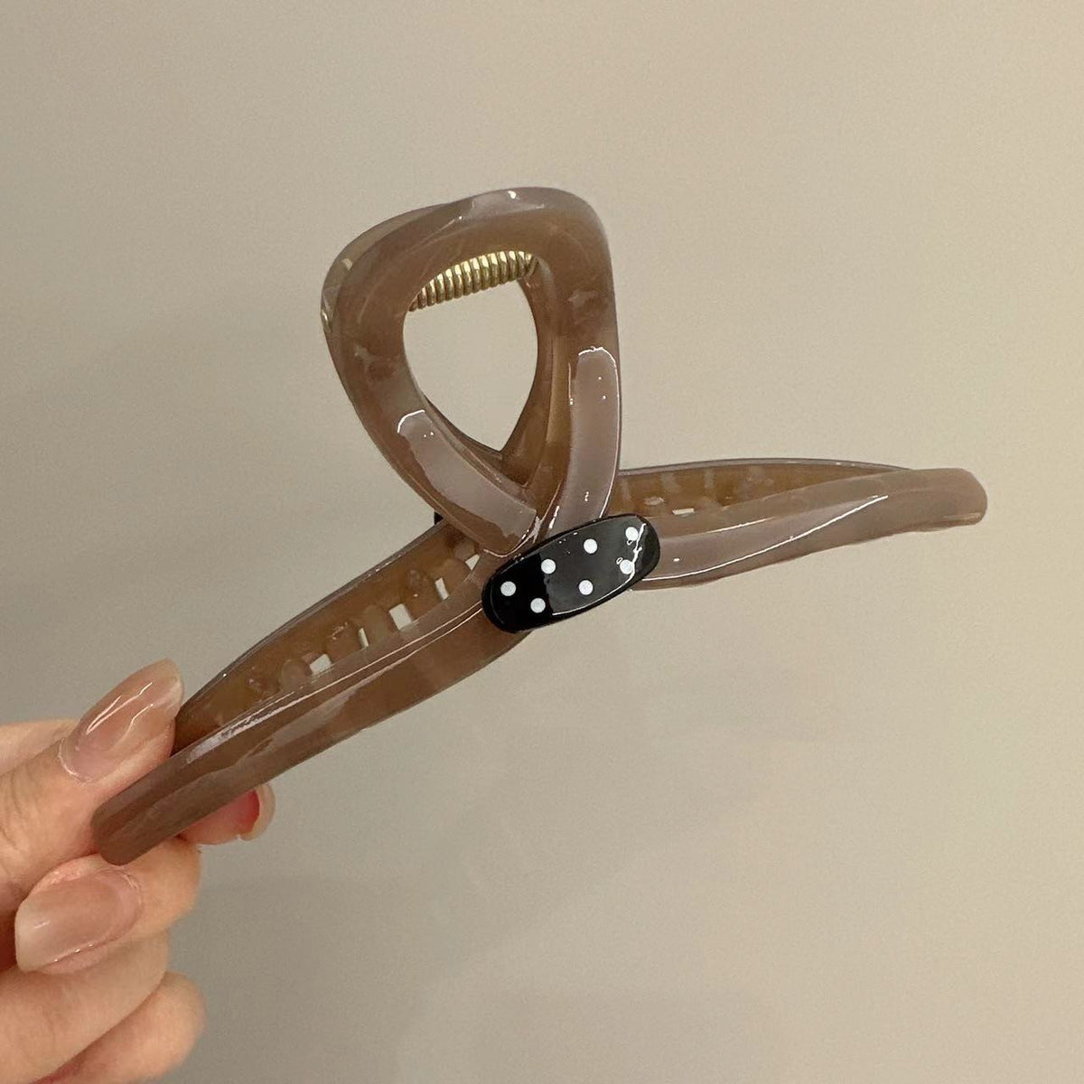 Large Female Hairpin with Cross Design - Black Paster
