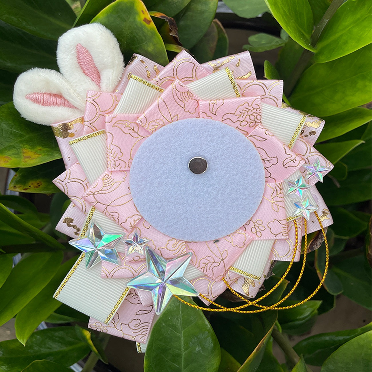 Decorative Badge Pain Bag Accessory - Unisex Wreath & Flower Ornament